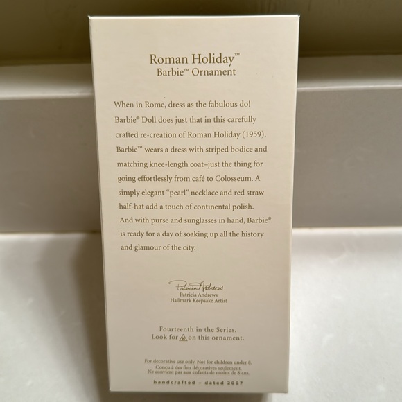 Roman Holiday Barbie Ornament by Hallmark 2007 - Picture 2 of 9